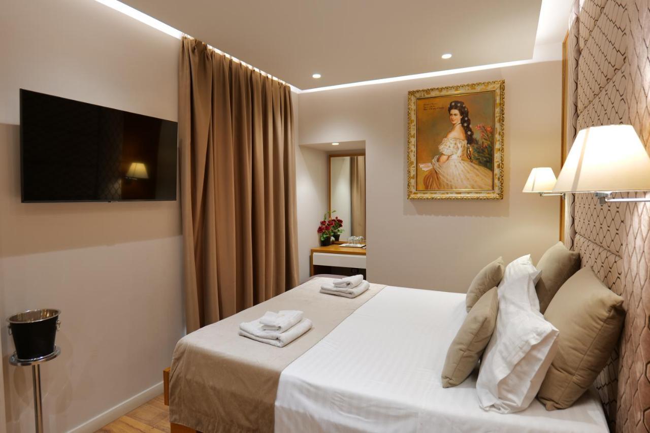 Hotel Queen Selitë e Vogël Extérieur photo