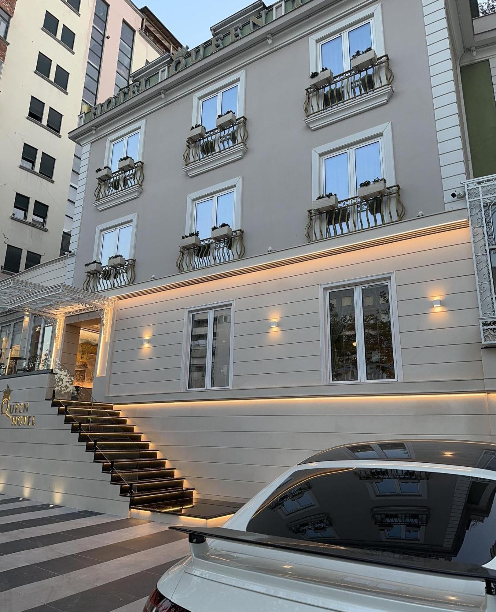 Hotel Queen Selitë e Vogël Extérieur photo